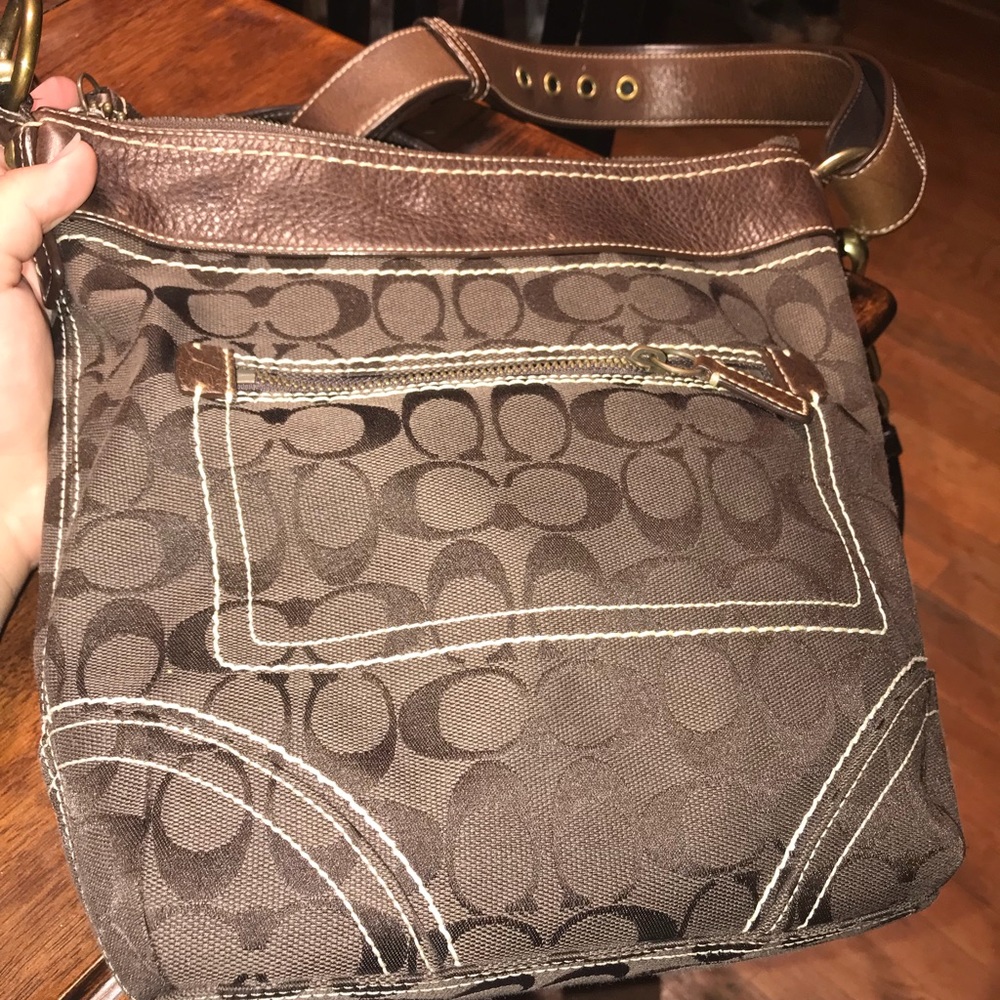 Authentic Coach Purse With Matching Wallet!